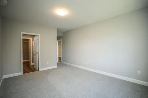 706 Southfield Lane Peterborough NH 03458