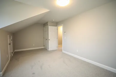 706 Southfield Lane Peterborough NH 03458