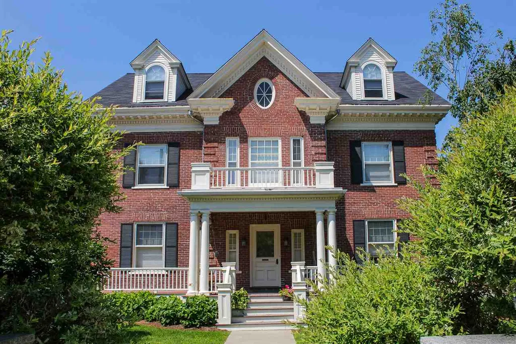 81 South Williams Street Burlington VT 05401