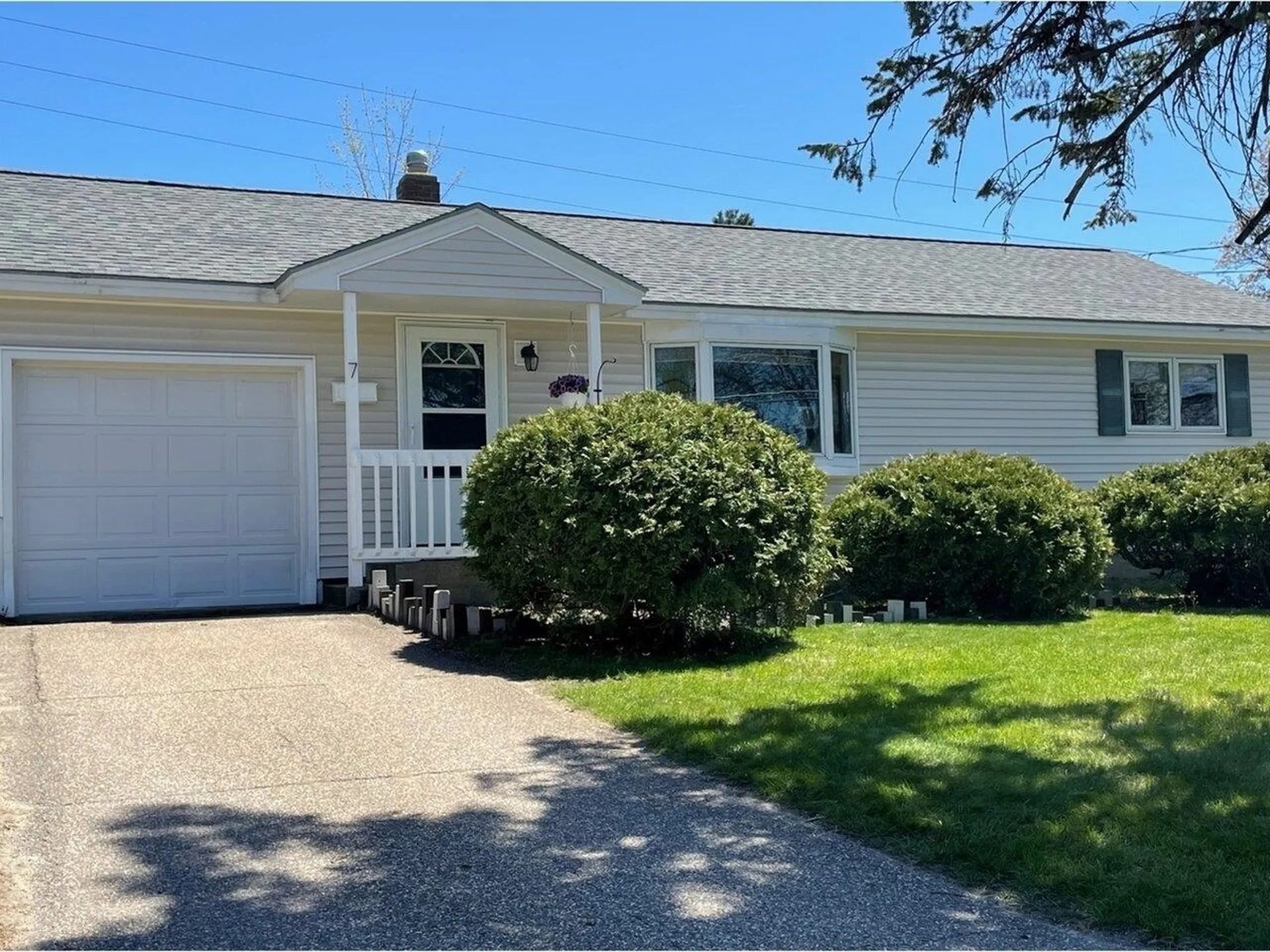 7 Florida Avenue Winooski VT 05404