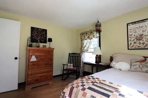 191 Farmer Drive St. Johnsbury VT 05819