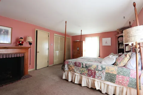 191 Farmer Drive St. Johnsbury VT 05819