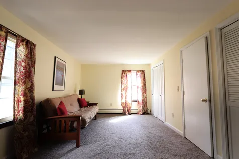 191 Farmer Drive St. Johnsbury VT 05819
