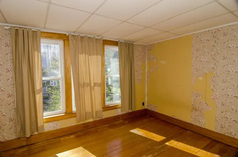10 High Street Orleans VT 05860