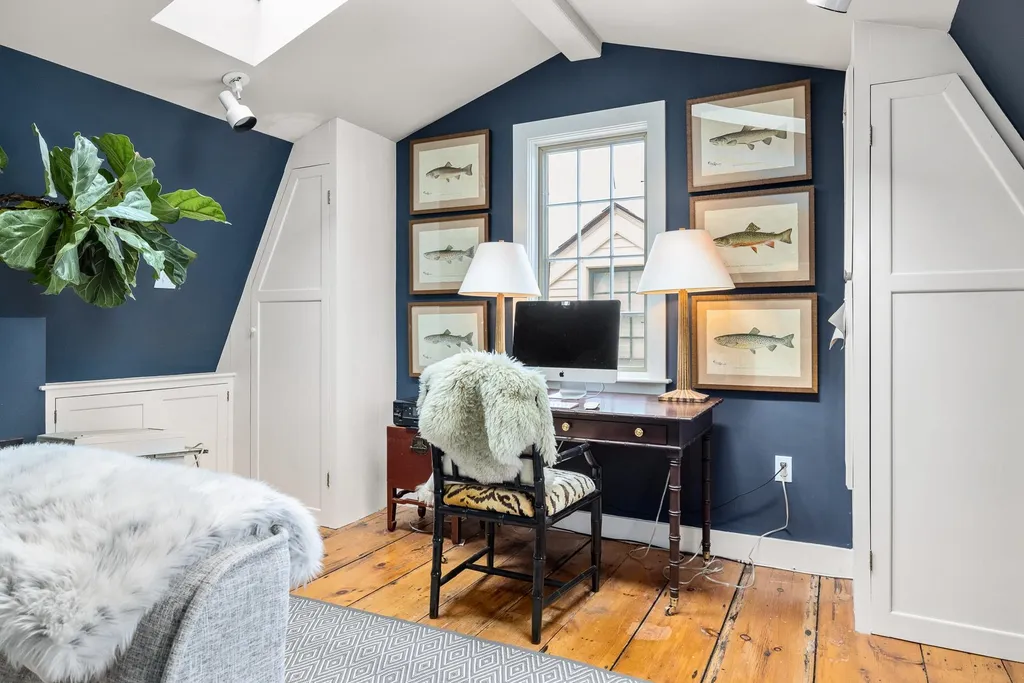 16 Wentworth Road New Castle NH 03854