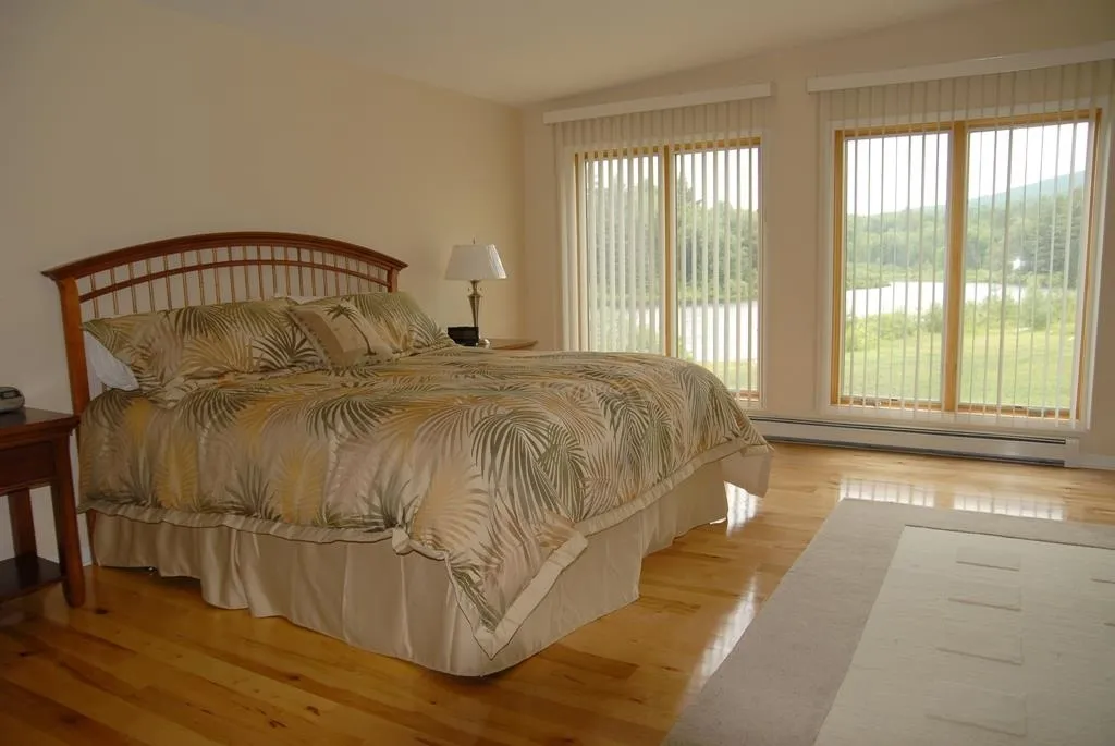 288 Cedar Lane Peru VT 05152
