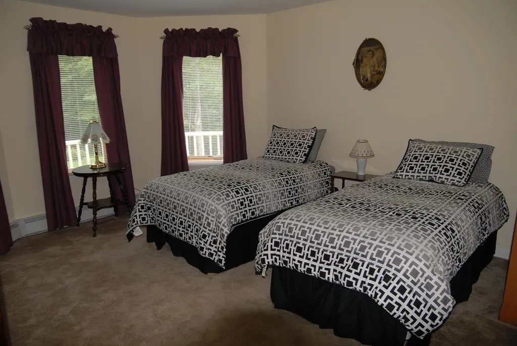 288 Cedar Lane Peru VT 05152