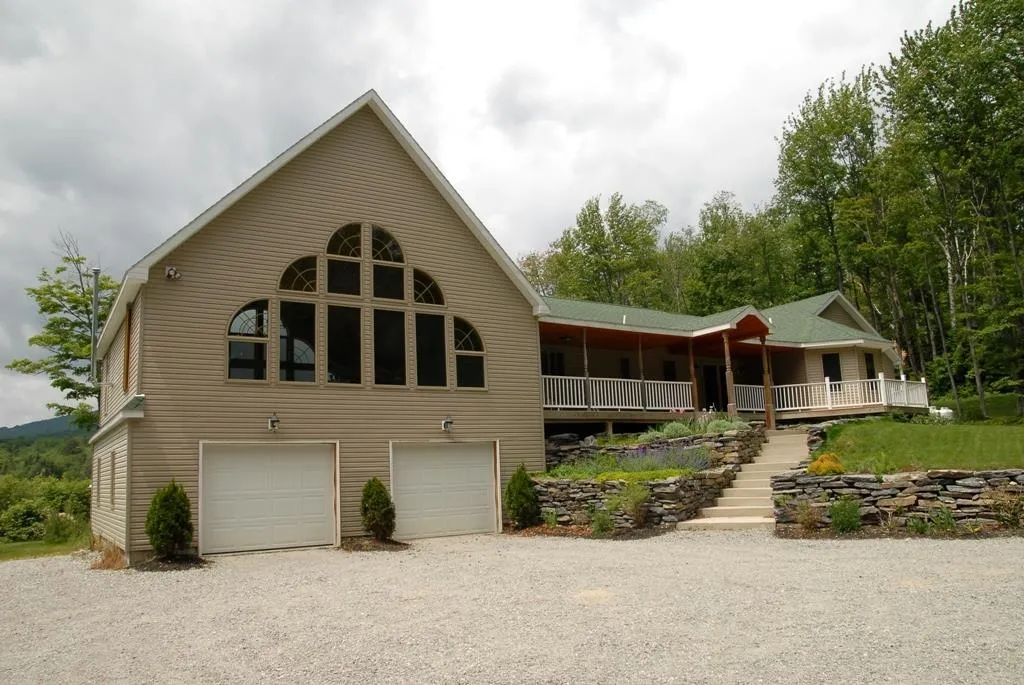 288 Cedar Lane Peru VT 05152