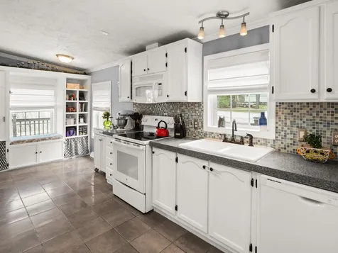 746 Porterwood Drive Williston VT 05495