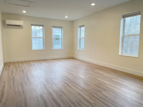 17 White Street Vergennes VT 05491