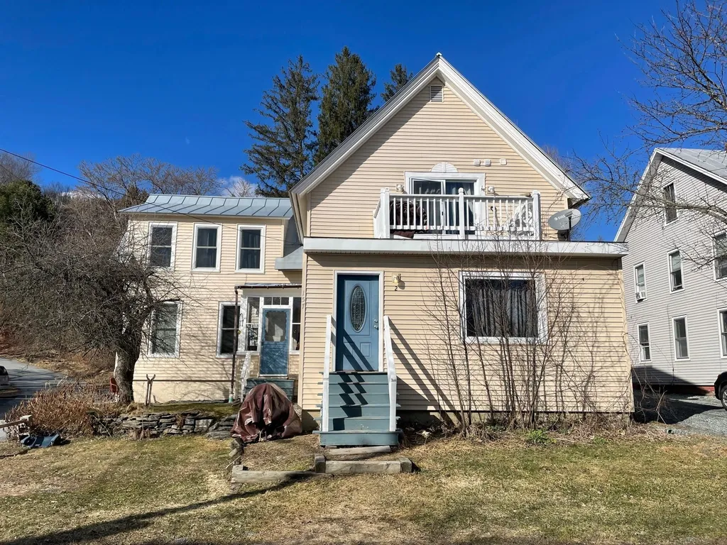 157 Summer Street Hartford VT 05001