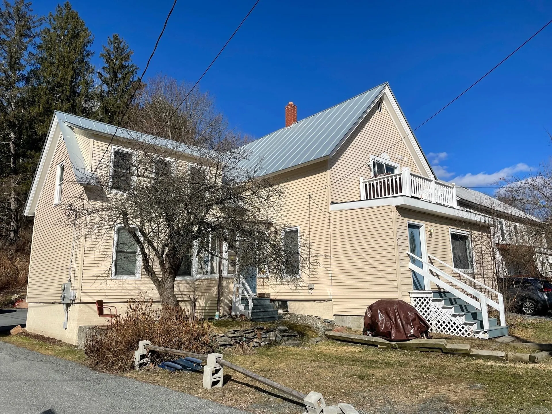 157 Summer Street Hartford VT 05001