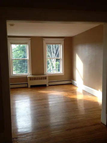 25 Estey Street Brattleboro VT 05301