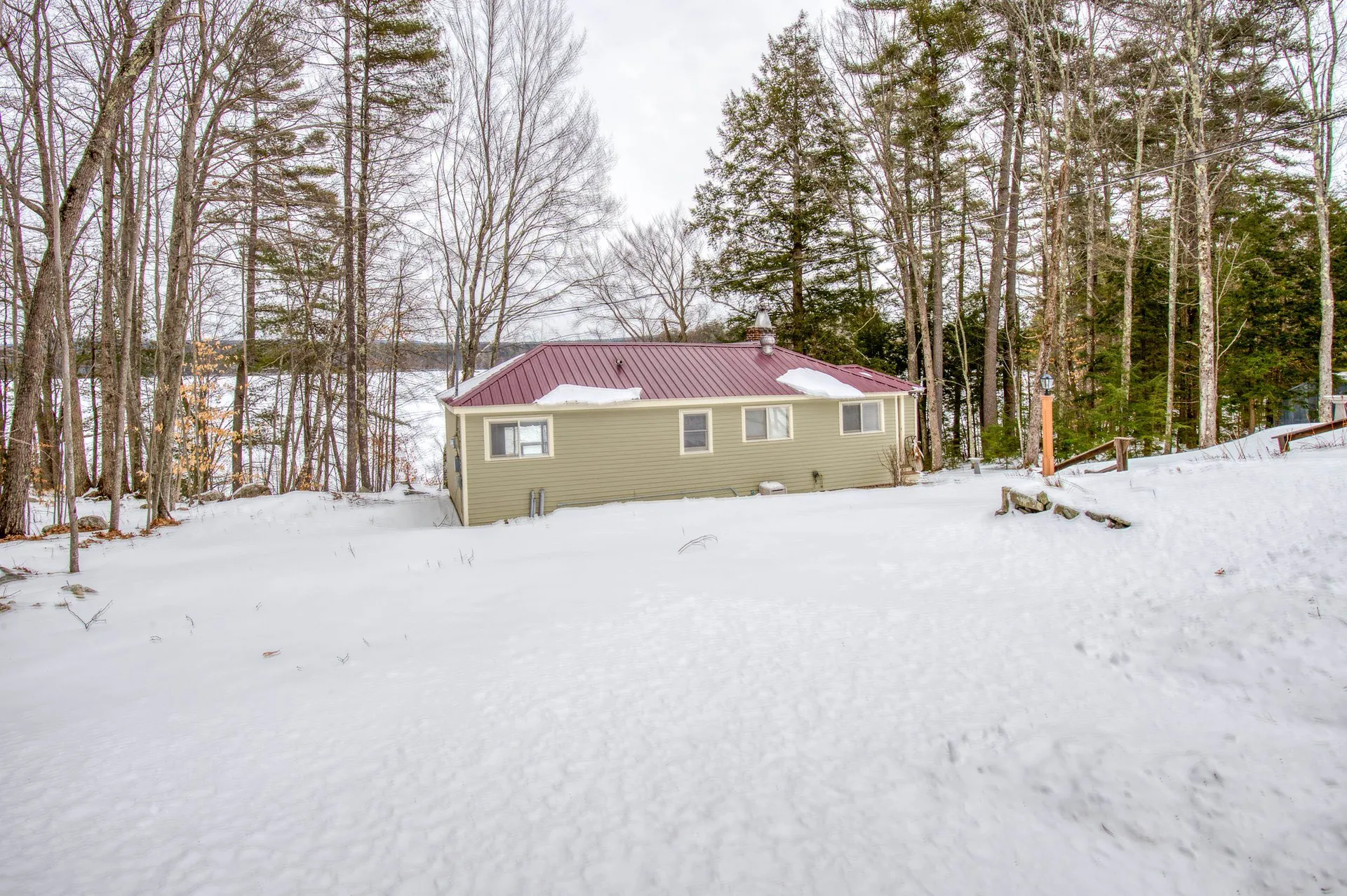 1 Oak Hill Road Tuftonboro NH 03816