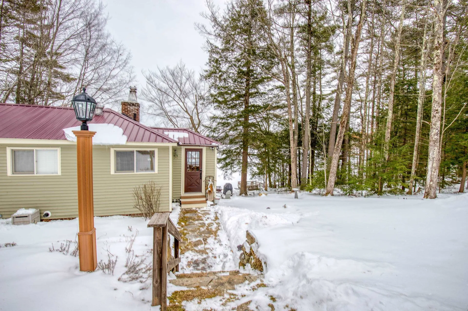 1 Oak Hill Road Tuftonboro NH 03816