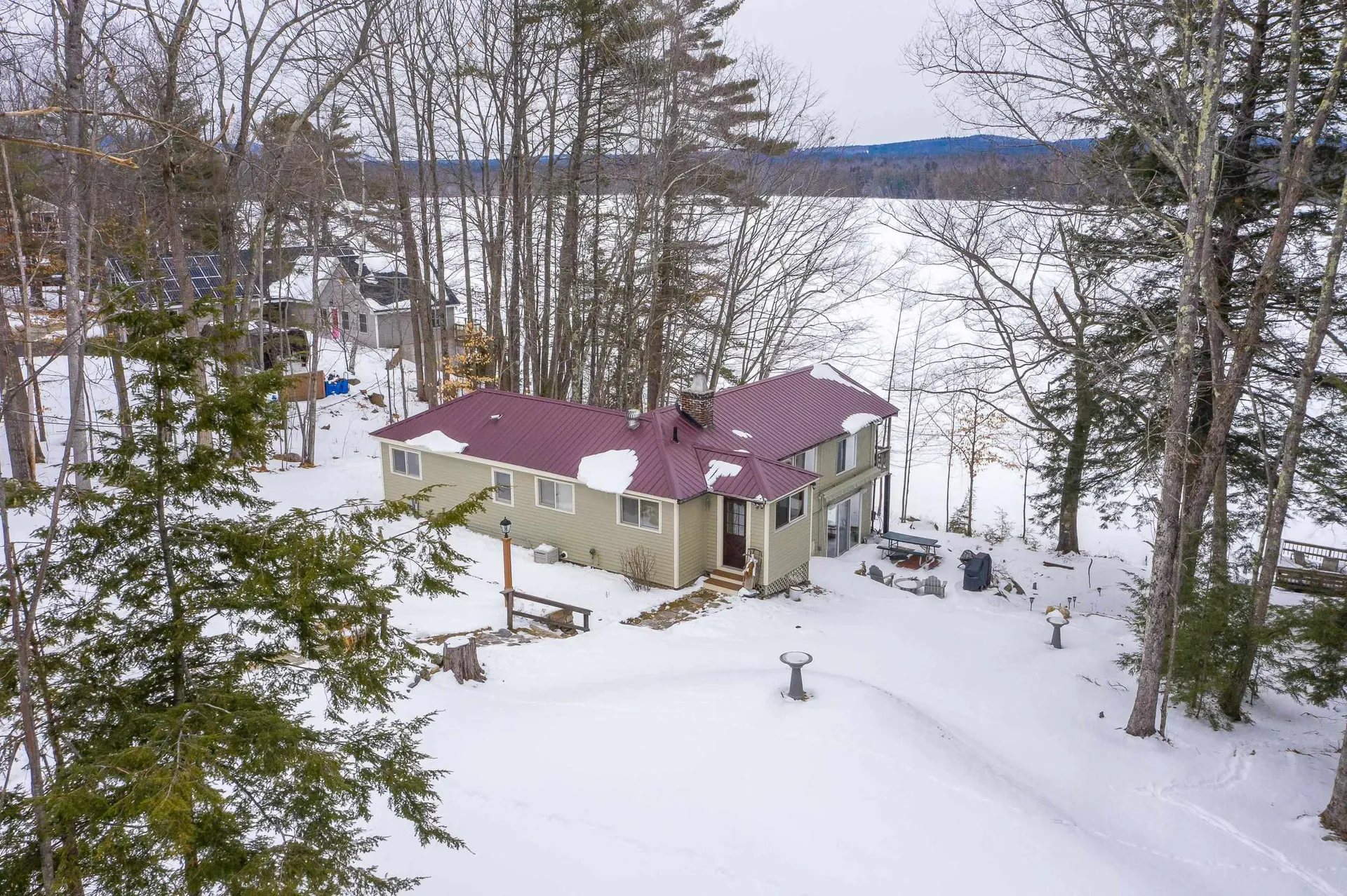 1 Oak Hill Road Tuftonboro NH 03816