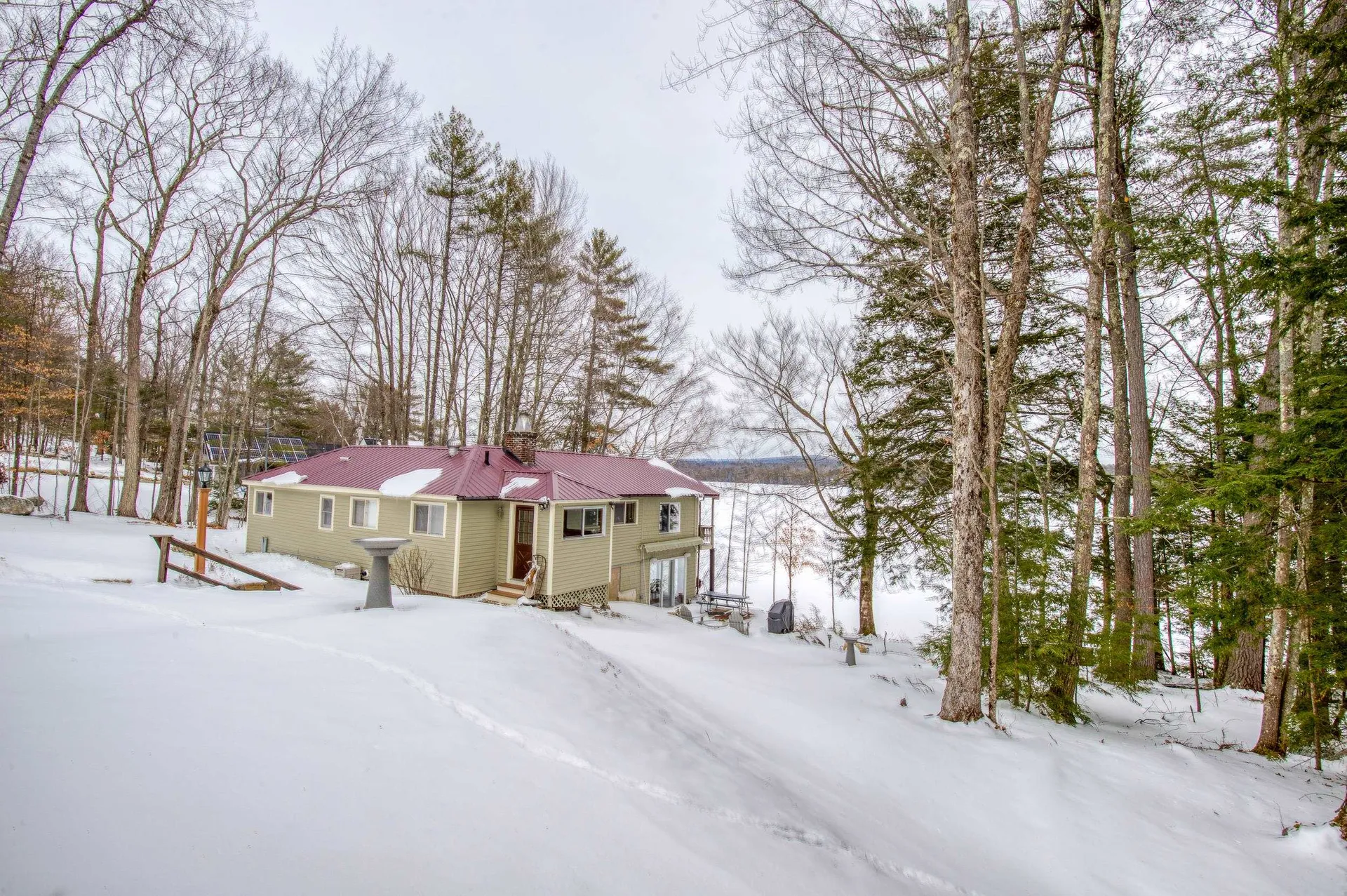 1 Oak Hill Road Tuftonboro NH 03816