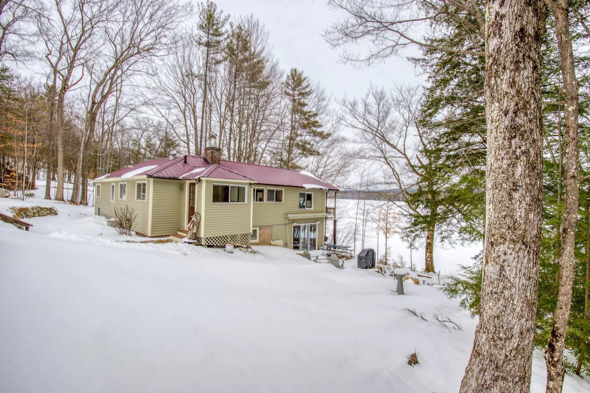 1 Oak Hill Road Tuftonboro NH 03816