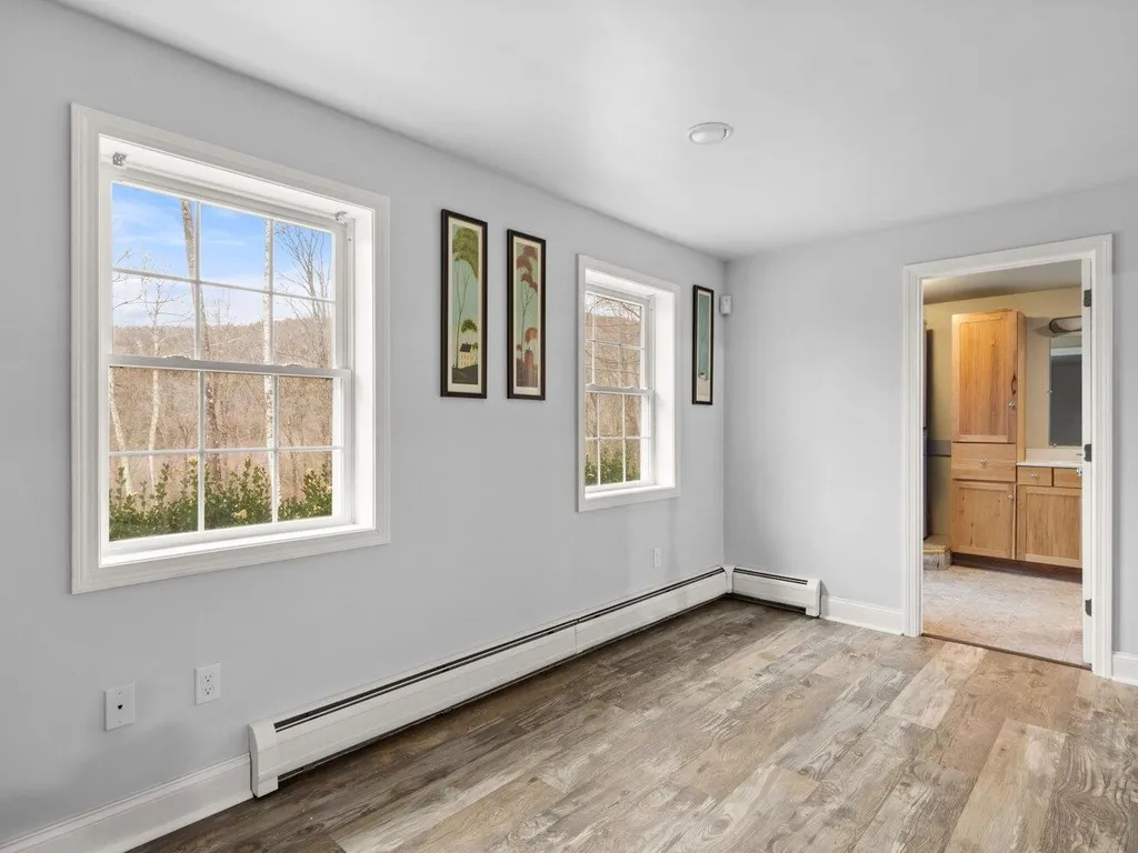 1389 Notch Road Jericho VT 05465