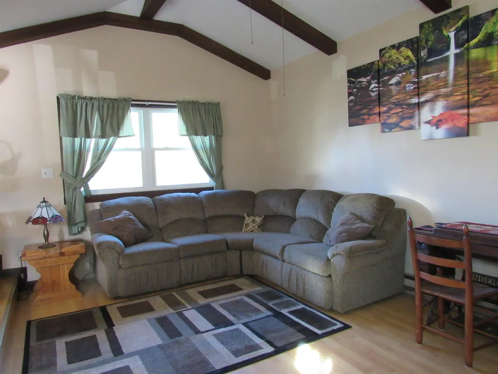 11 Potter Street Gorham NH 03581