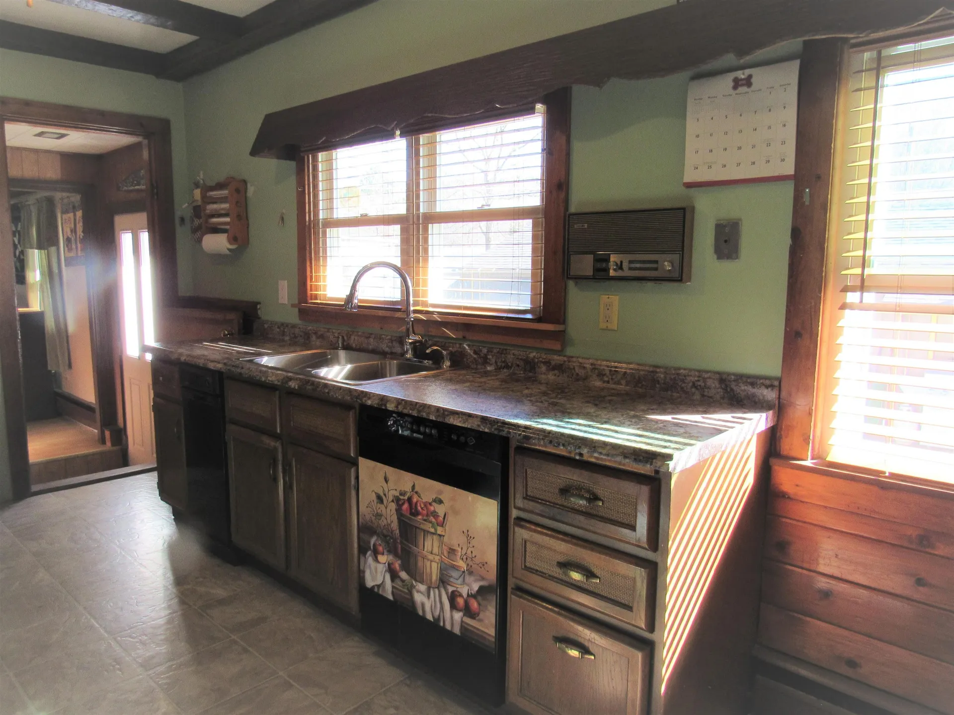 11 Potter Street Gorham NH 03581