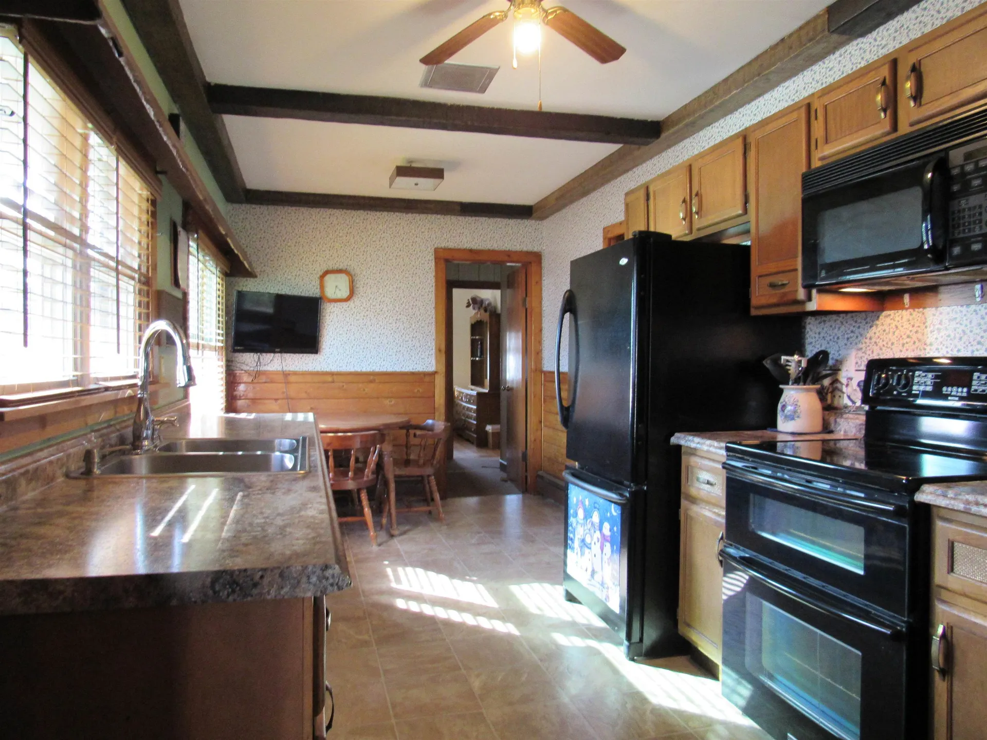 11 Potter Street Gorham NH 03581