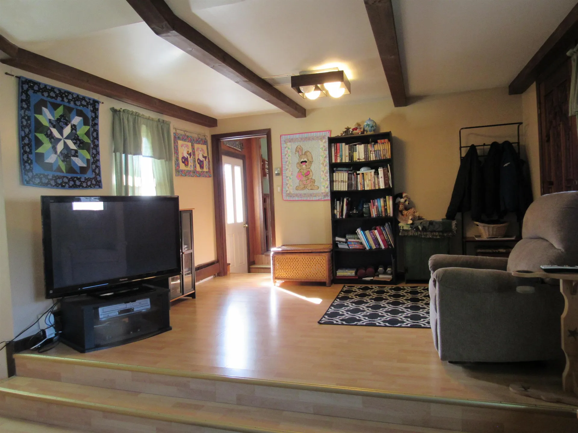 11 Potter Street Gorham NH 03581