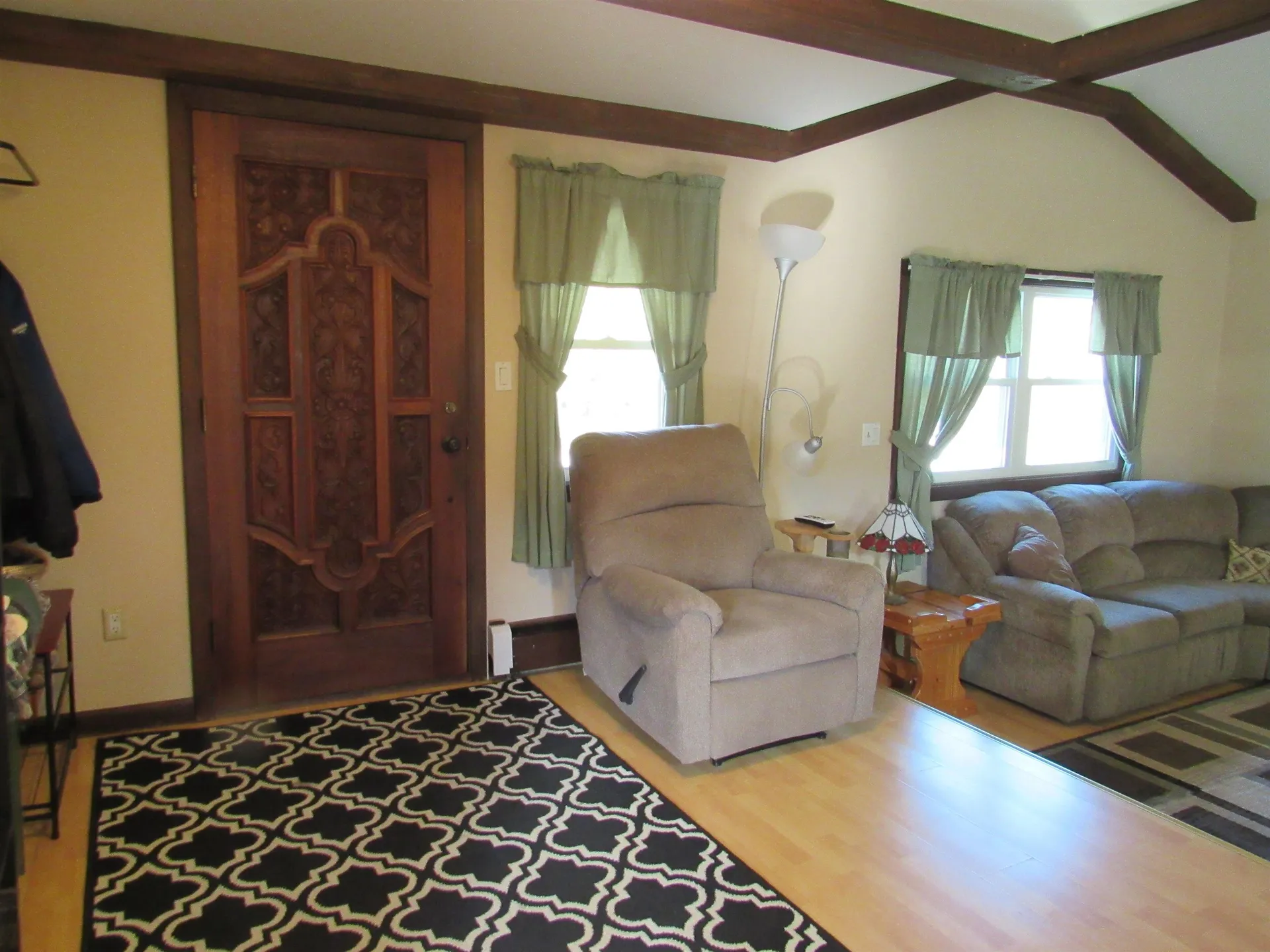 11 Potter Street Gorham NH 03581