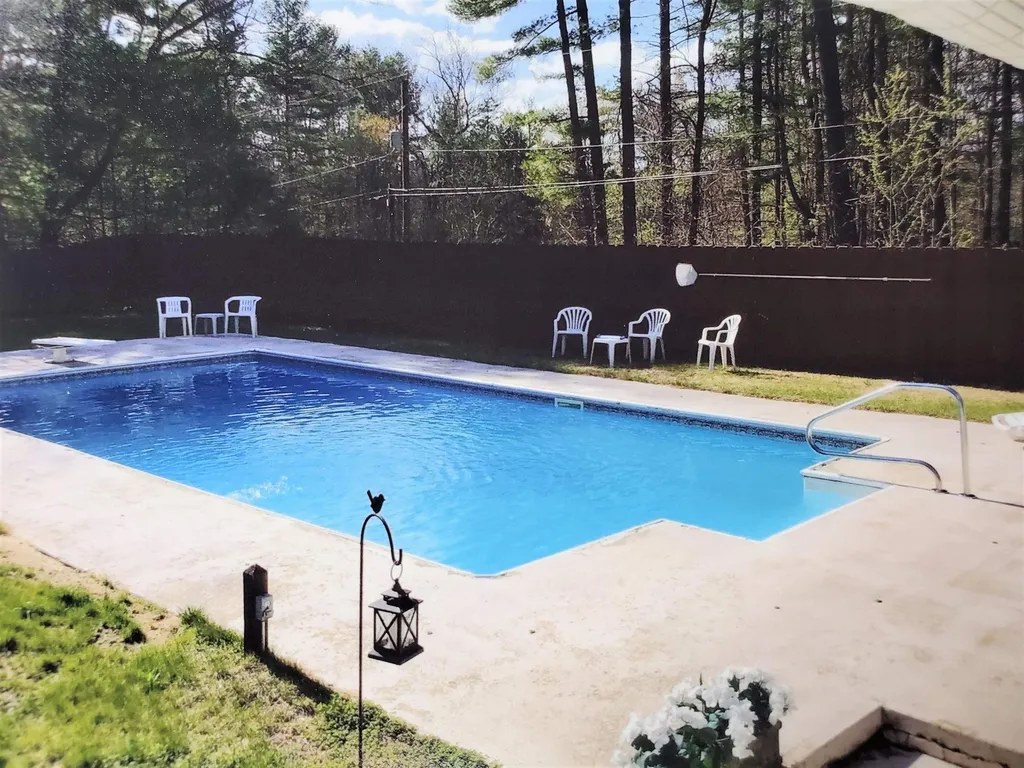 219 Plain Road Hinsdale NH 03451