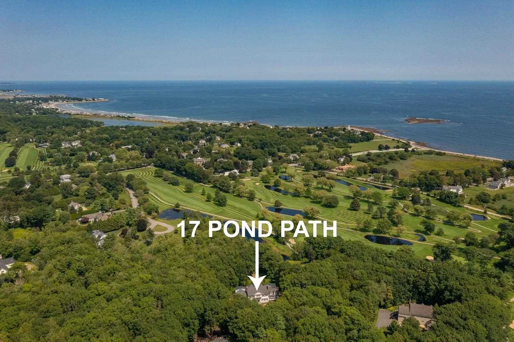 17 Pond Path North Hampton NH 03862