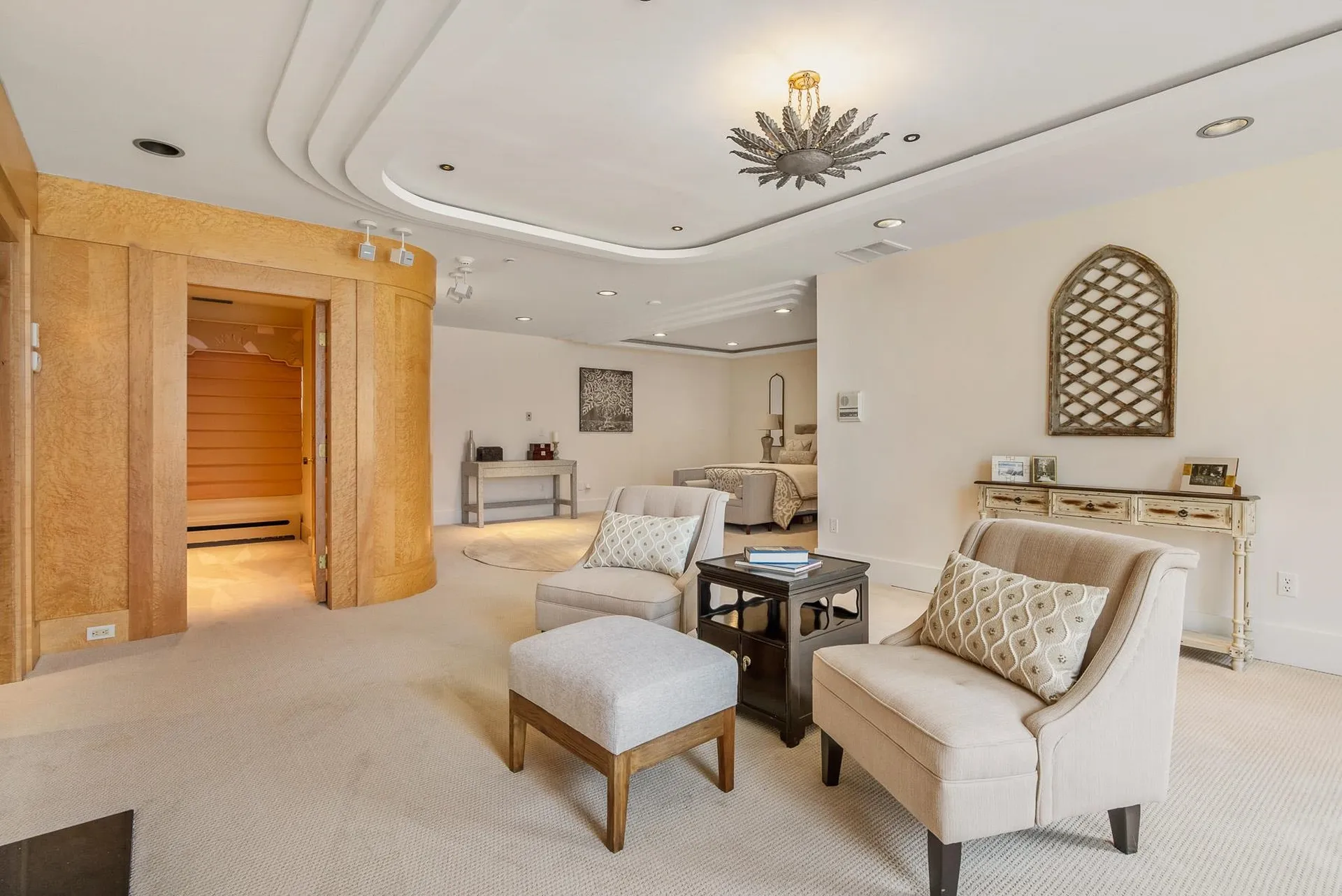 17 Pond Path North Hampton NH 03862