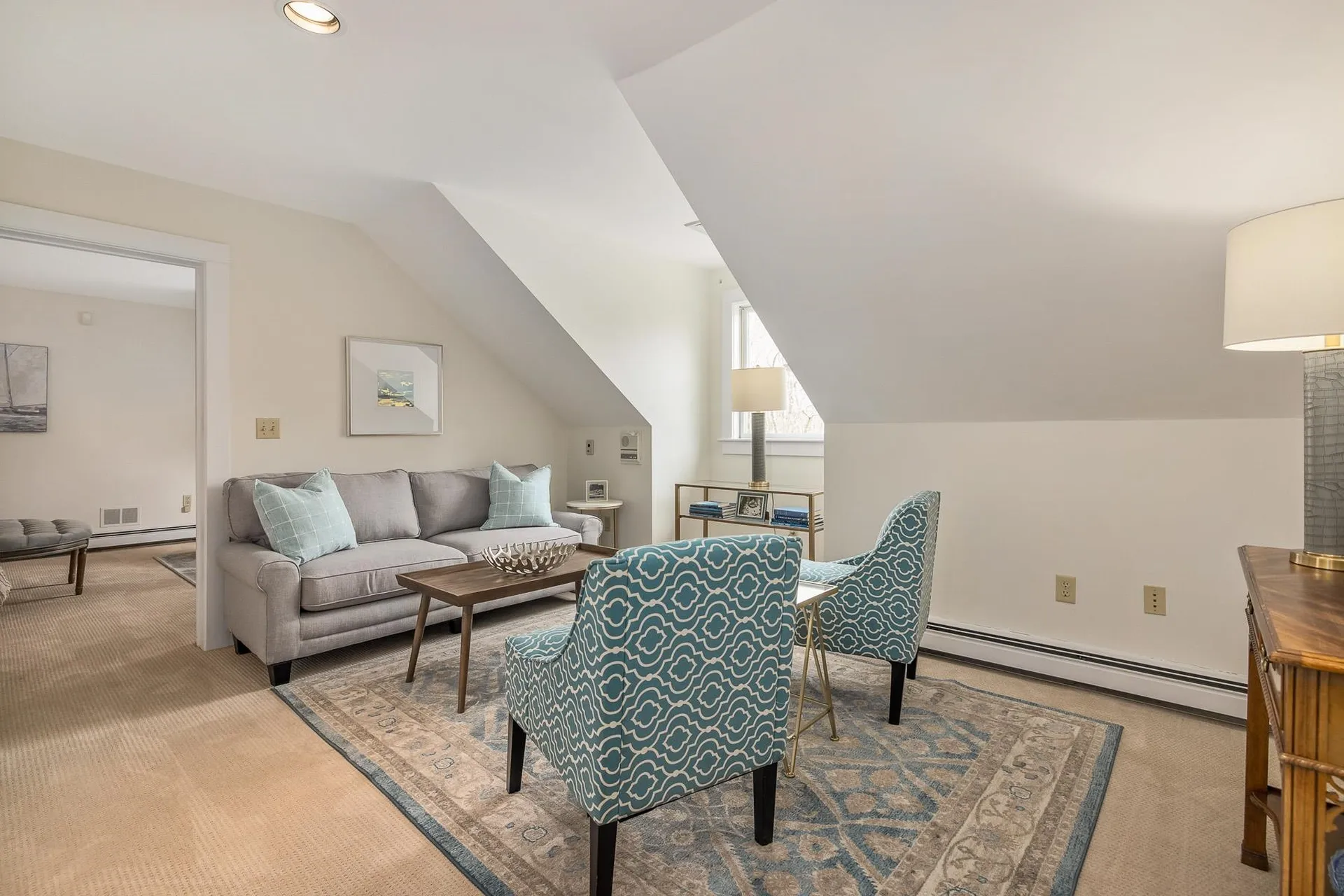 17 Pond Path North Hampton NH 03862