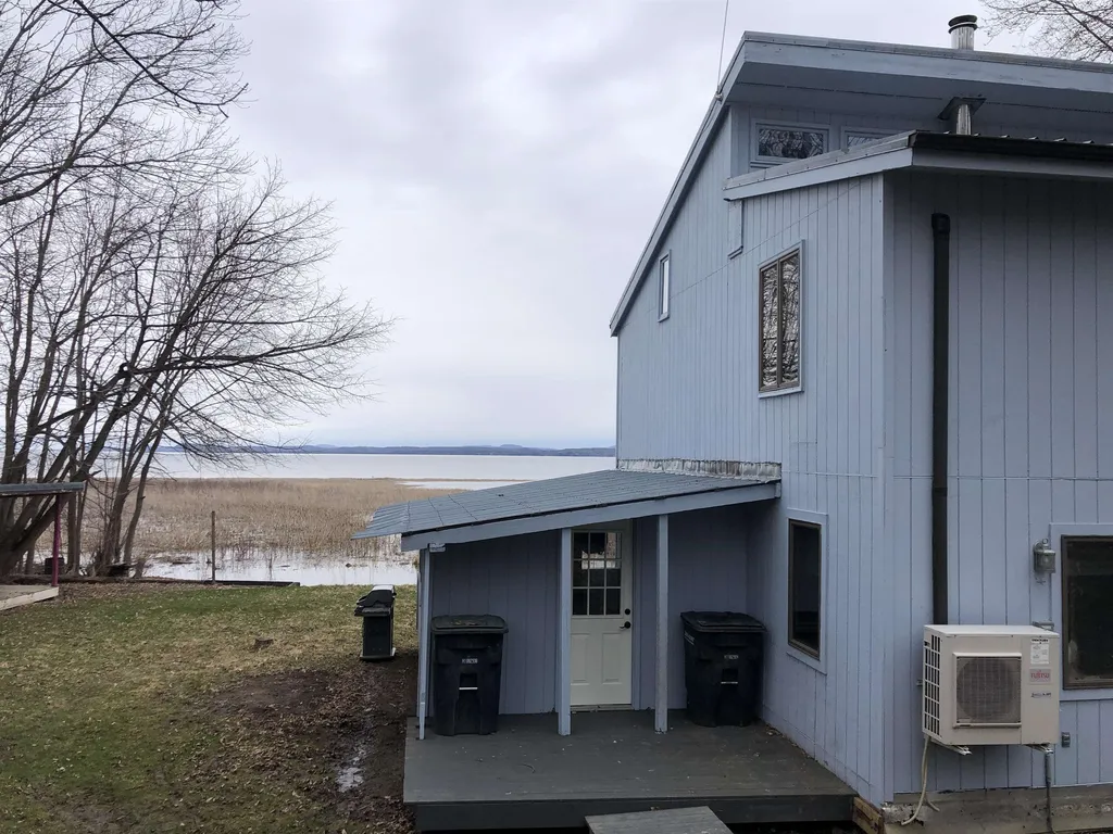 27 Marsh Lane Colchester VT 05446