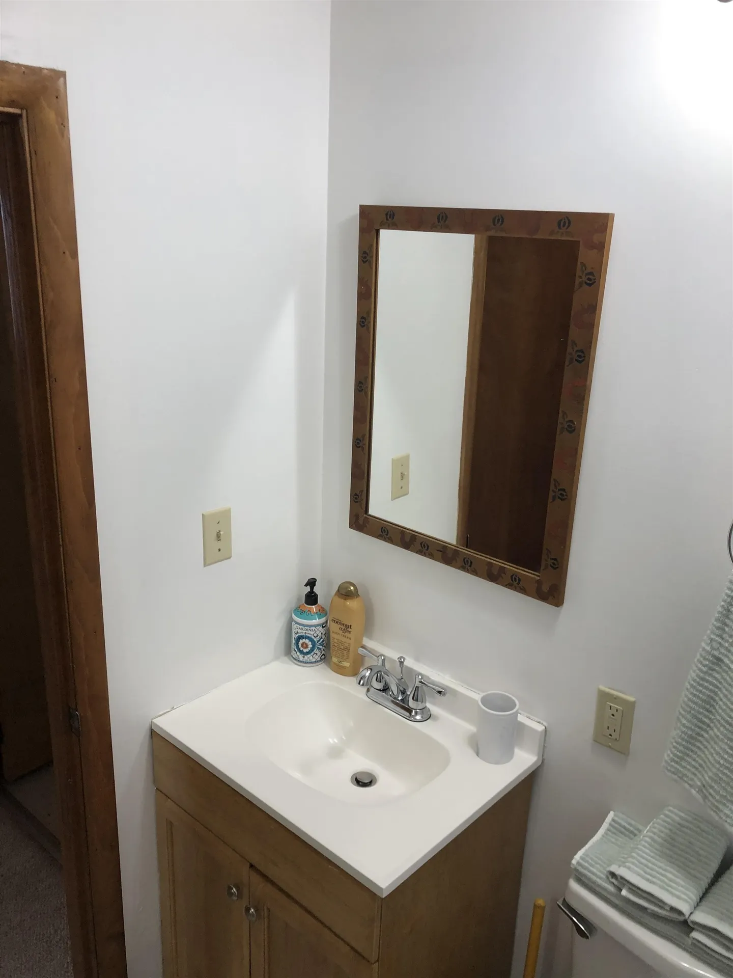 27 Marsh Lane Colchester VT 05446