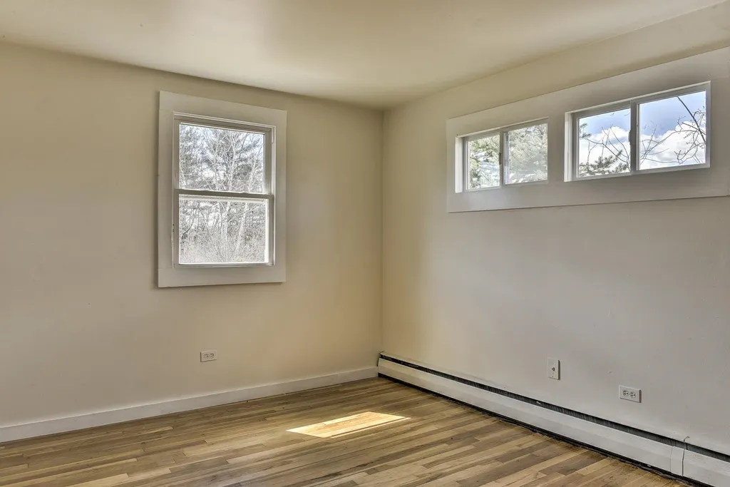 12 W Diane Drive Keene NH 03431