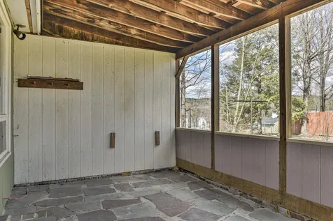 12 W Diane Drive Keene NH 03431