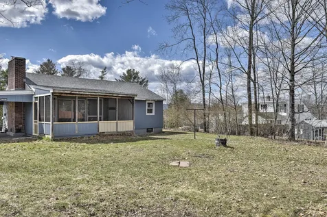 12 W Diane Drive Keene NH 03431
