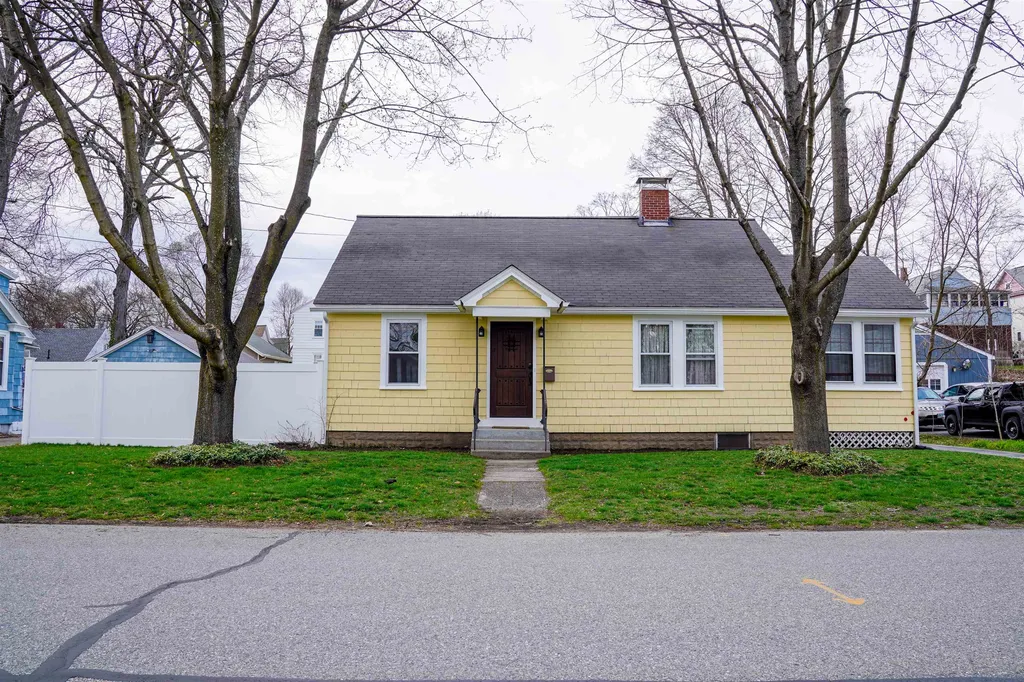 62 King Street Nashua NH 03060