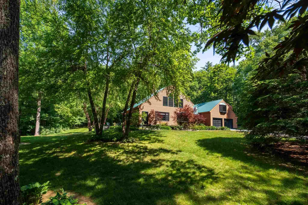53 Freeman Road Plainfield NH 03781