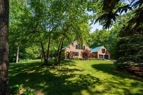 53 Freeman Road Plainfield NH 03781