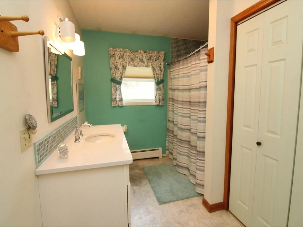 435 Beecher Hill Road Hinesburg VT 05461