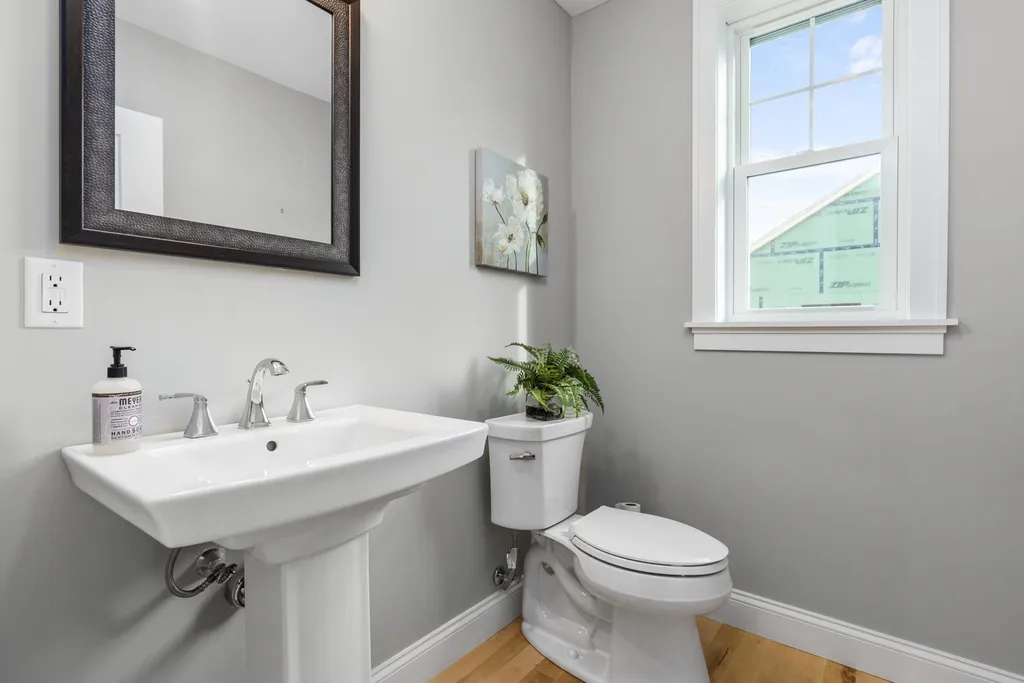 16 Sage Drive Hampton NH 03842