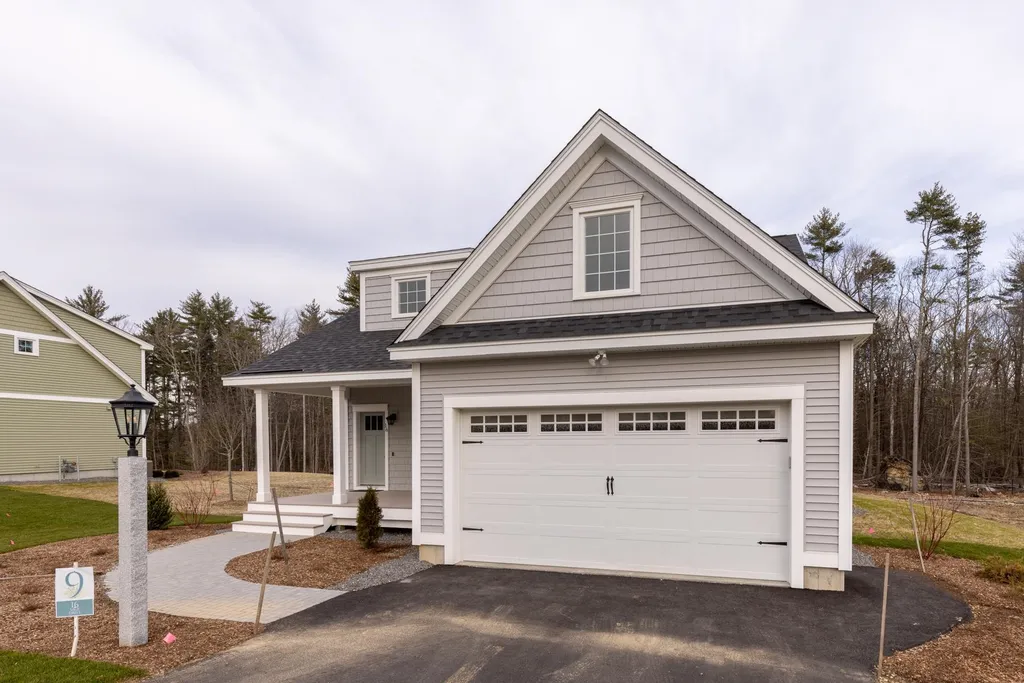 16 Sage Drive Hampton NH 03842