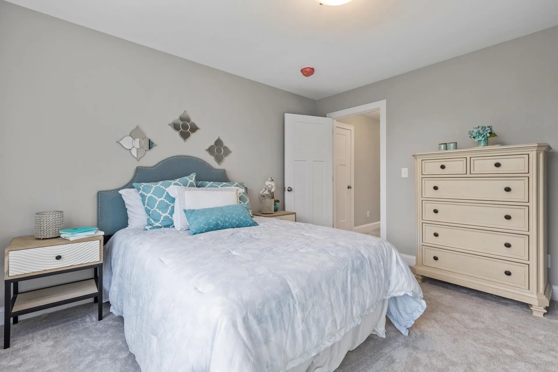 16 Sage Drive Hampton NH 03842