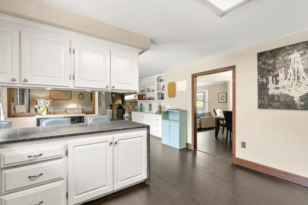 18 Beaver Brook Road Bedford NH 03110