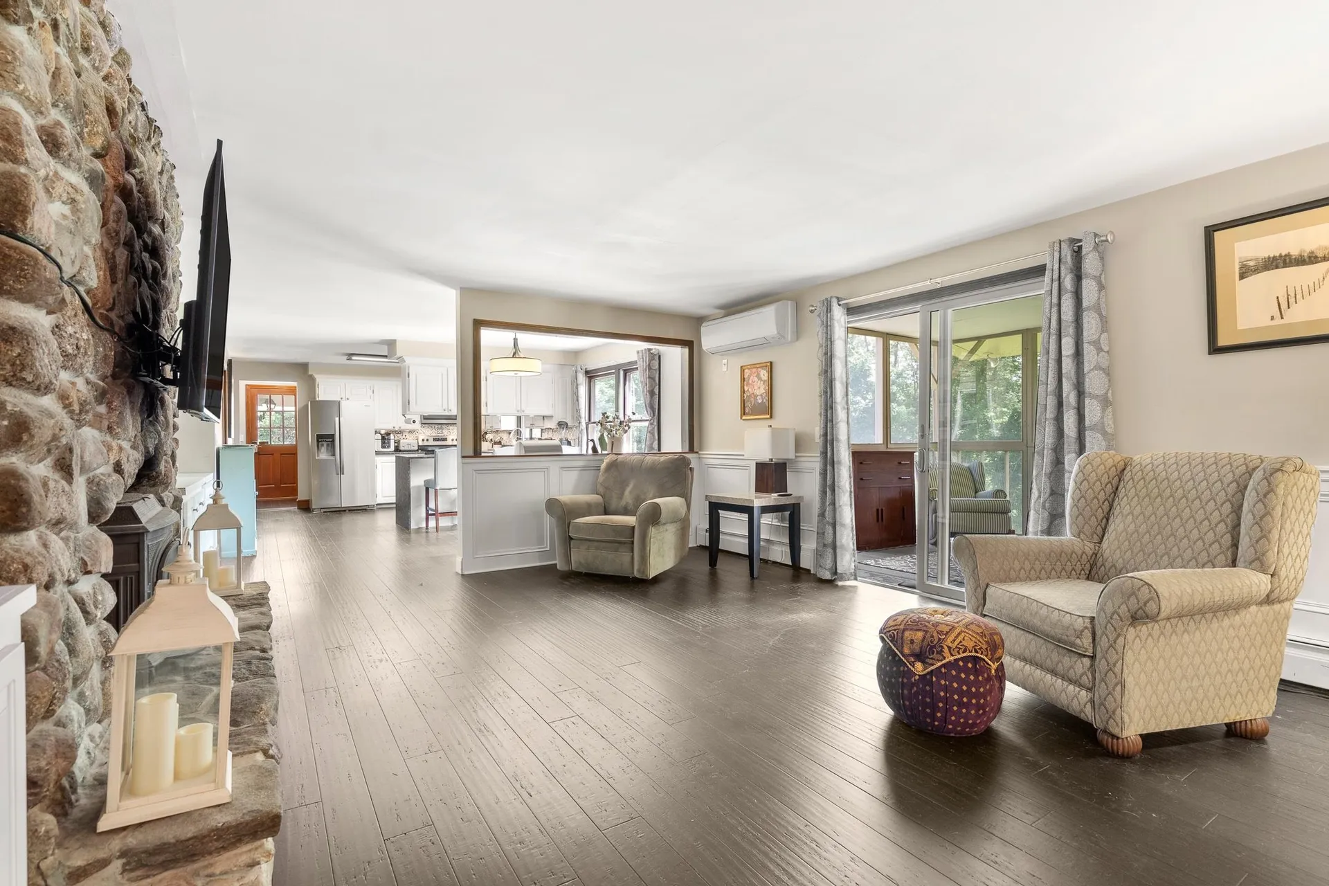 18 Beaver Brook Road Bedford NH 03110