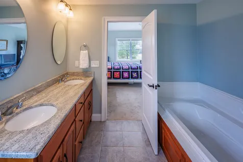 5 Olive Meadow Lane Dover NH 03820