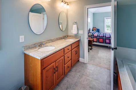 5 Olive Meadow Lane Dover NH 03820