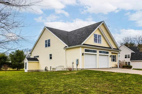 5 Olive Meadow Lane Dover NH 03820