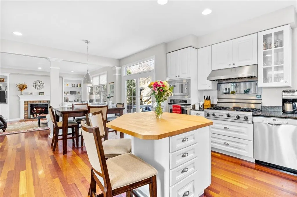 32 Kendrick Drive South Burlington VT 05403